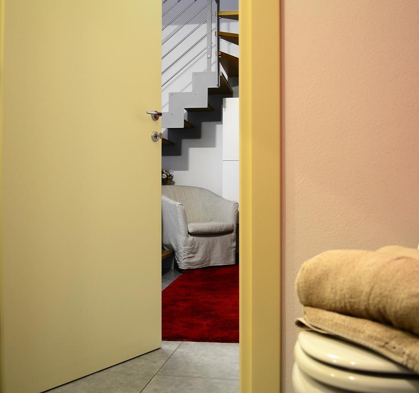 Tremezzina Appartamento Red & Grey Mezzegra Dış mekan fotoğraf