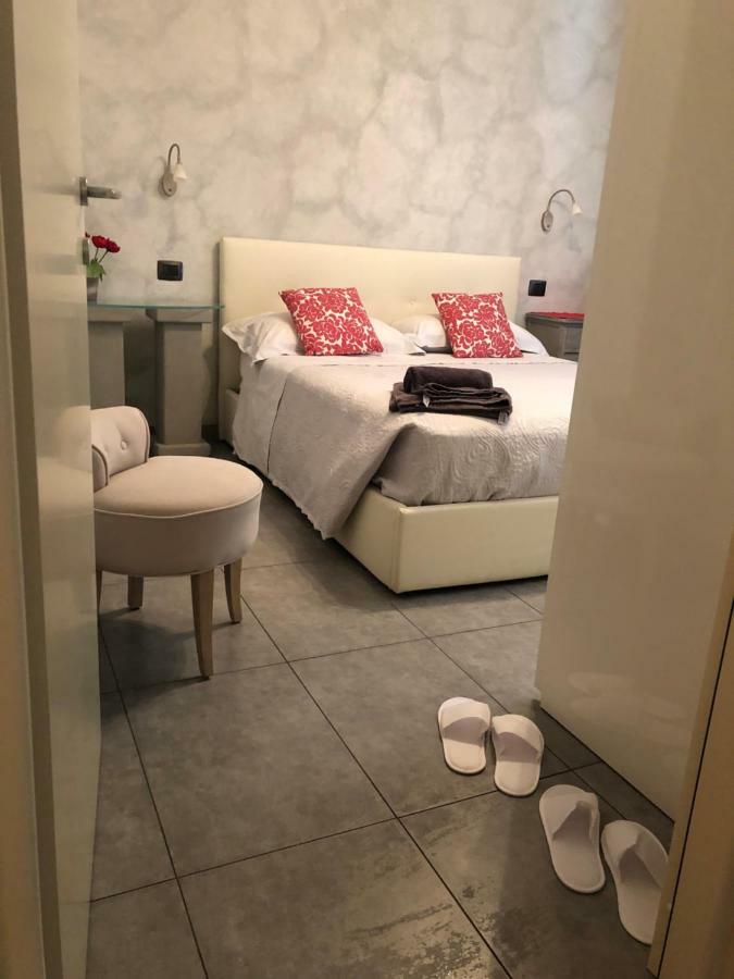 Tremezzina Appartamento Red & Grey Mezzegra Dış mekan fotoğraf